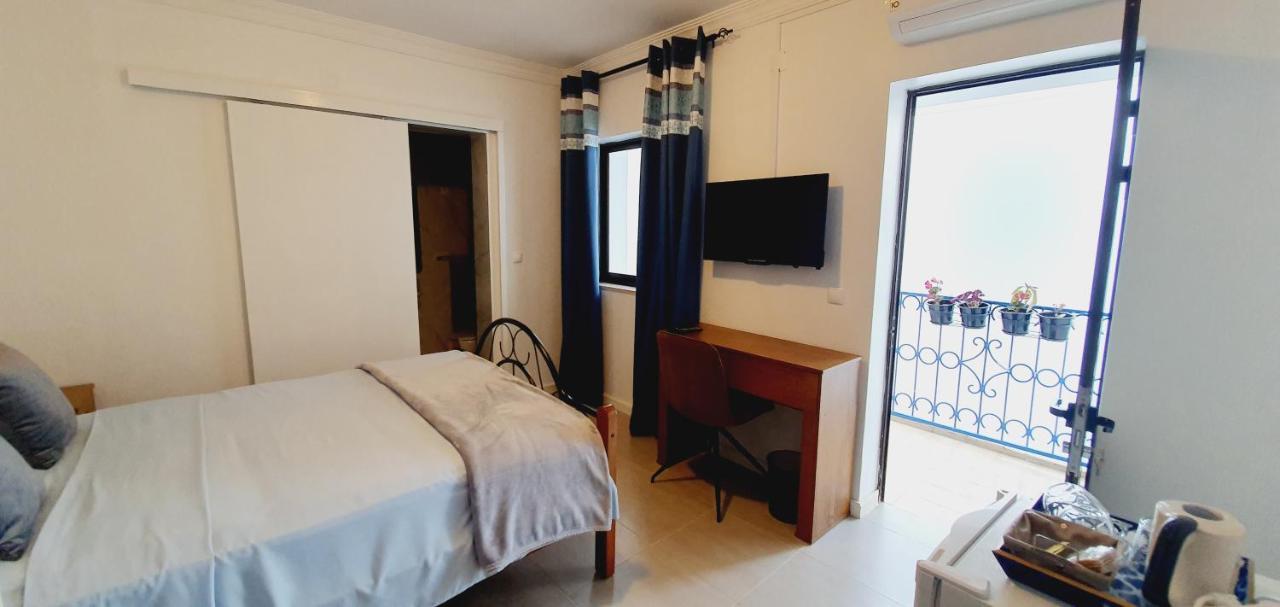 Kelly Guest House Praia Luaran gambar