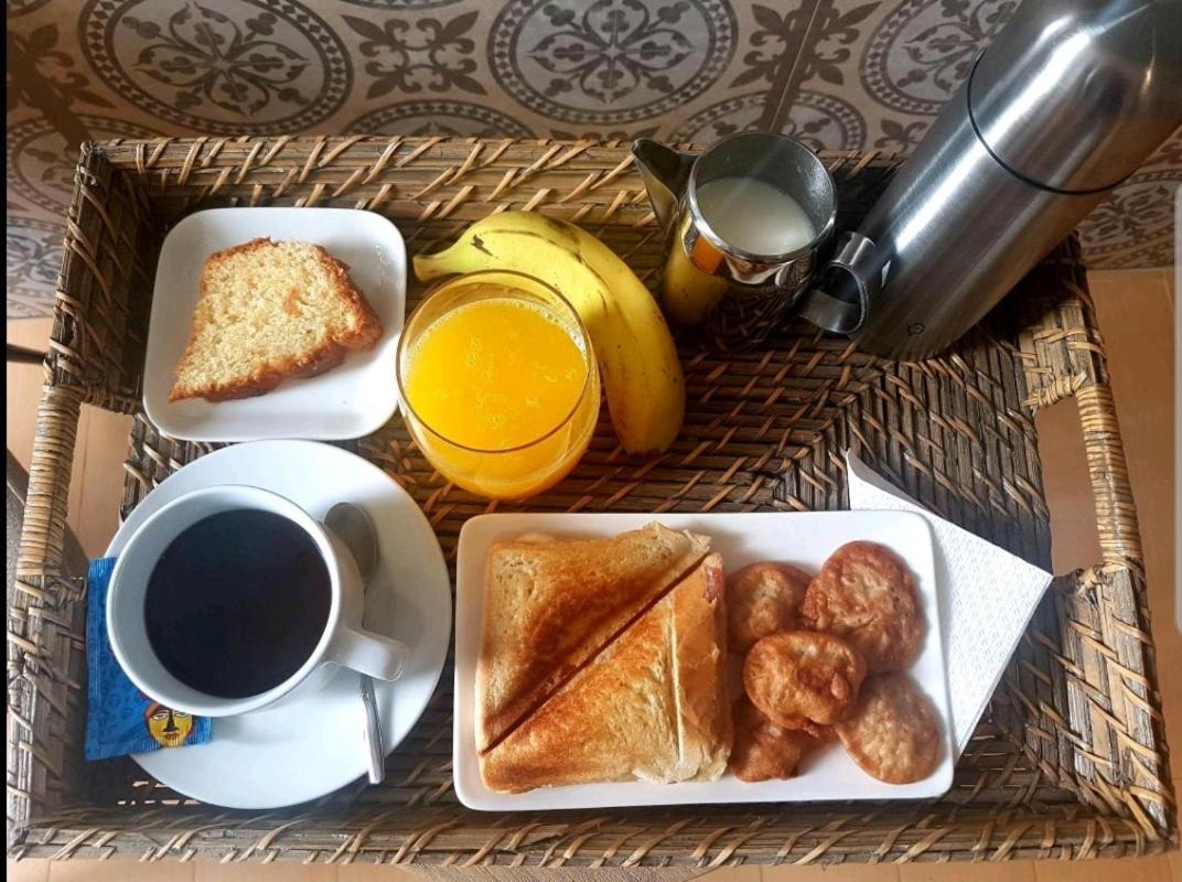 Kelly Guest House Praia Luaran gambar