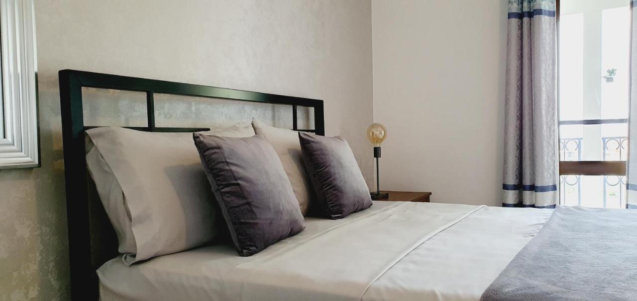 Kelly Guest House Praia Luaran gambar